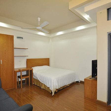 Granda Central Apartment Hanoi Esterno foto